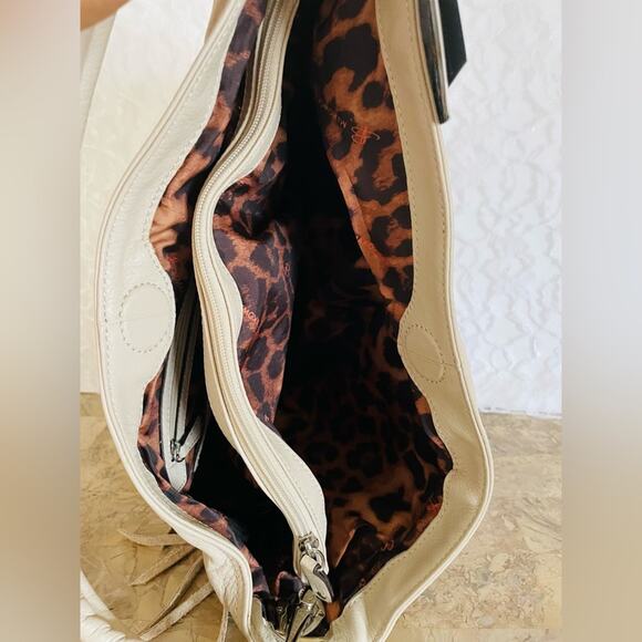 NWT B. Makowsky stone leopard bucket hobo tote shoulder bag - Picture 9 of 10